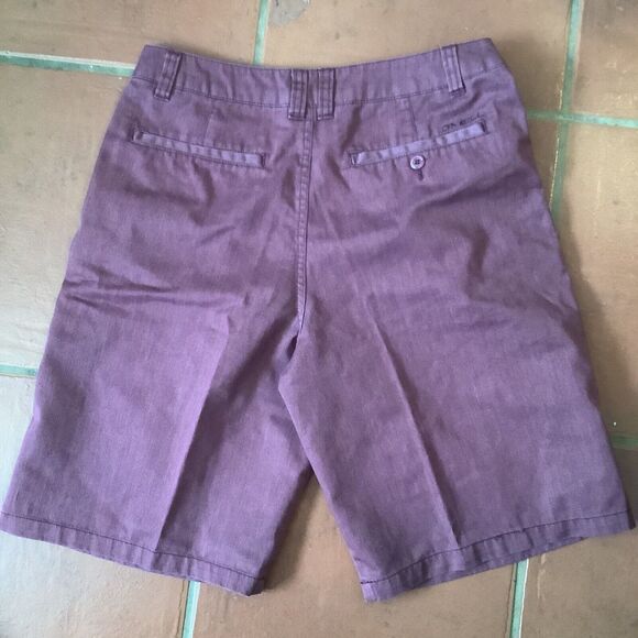O'Neill Wine Color Relaxed Fit Shorts, available in size 32. These shorts combin - Picture 2 of 3